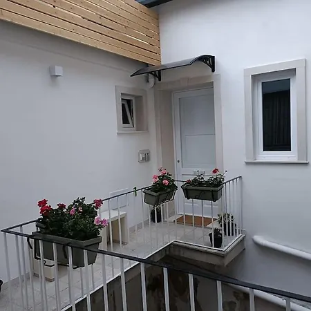 Dimora Isonzo Сиракузы